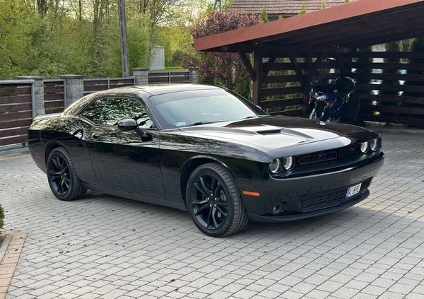 Dodge Challenger cena 103700 przebieg: 89000, rok produkcji 2016 z Wieliczka małe 466